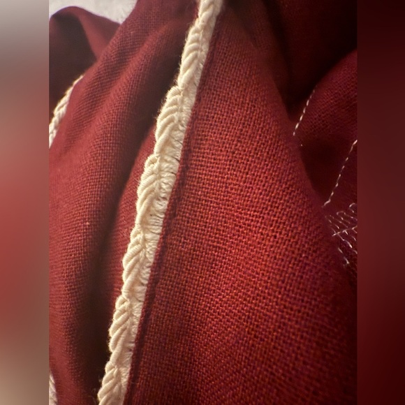 DRESS TO Chic Linen Long Sleeve Burgundy Dress NWT - Picture 6 of 10